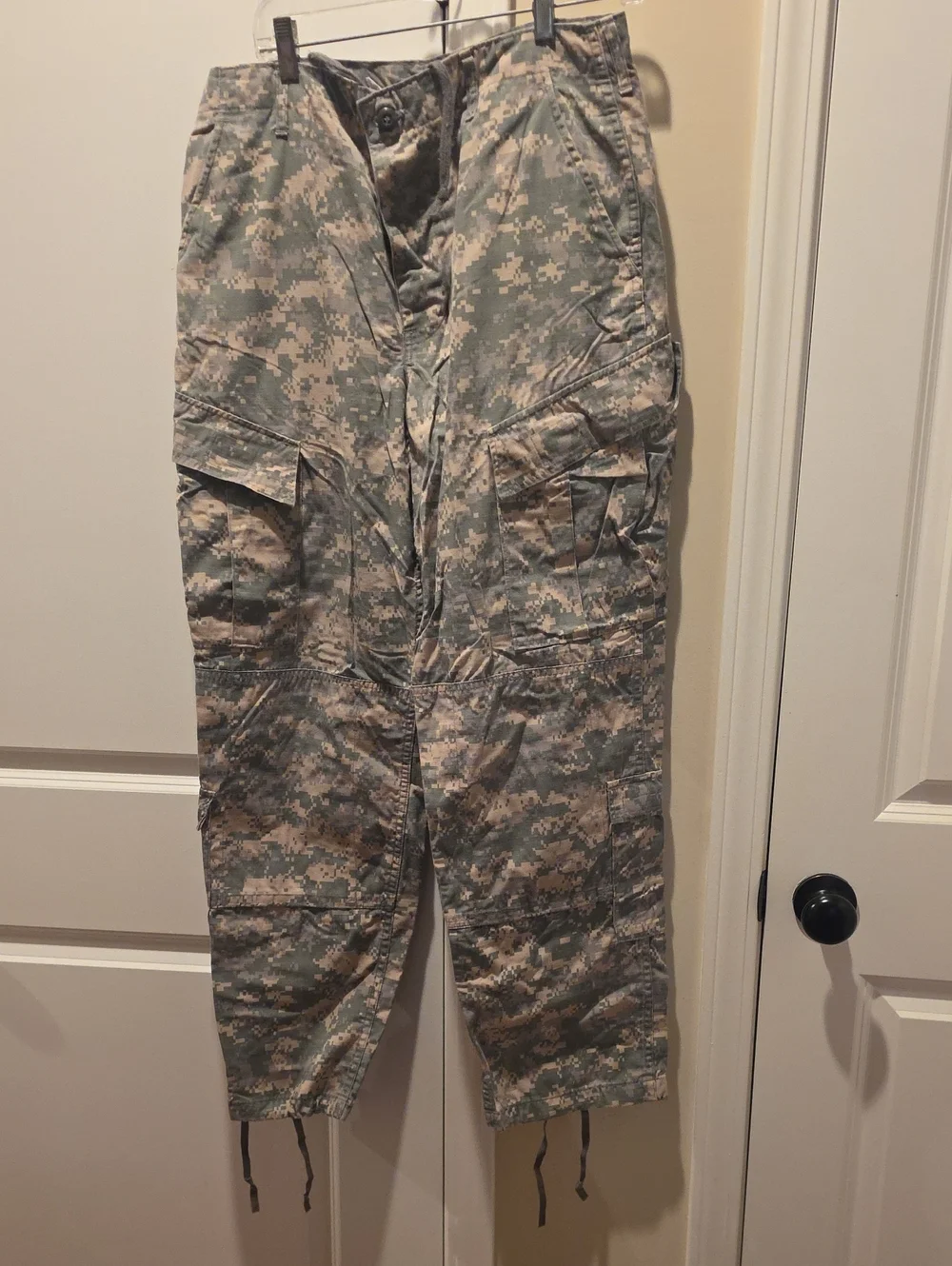Army Combat Uniform ACU Cargo Pants in Digital Camouflage